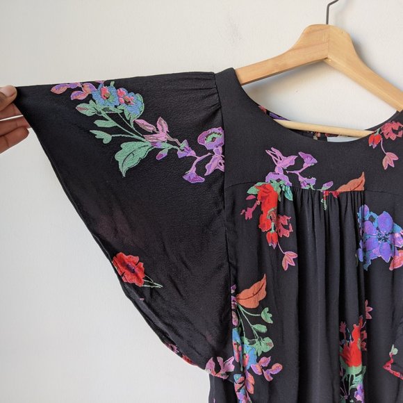 Anthropologie Maeve Floral Flutter Sleeve Blouse - Picture 4 of 10